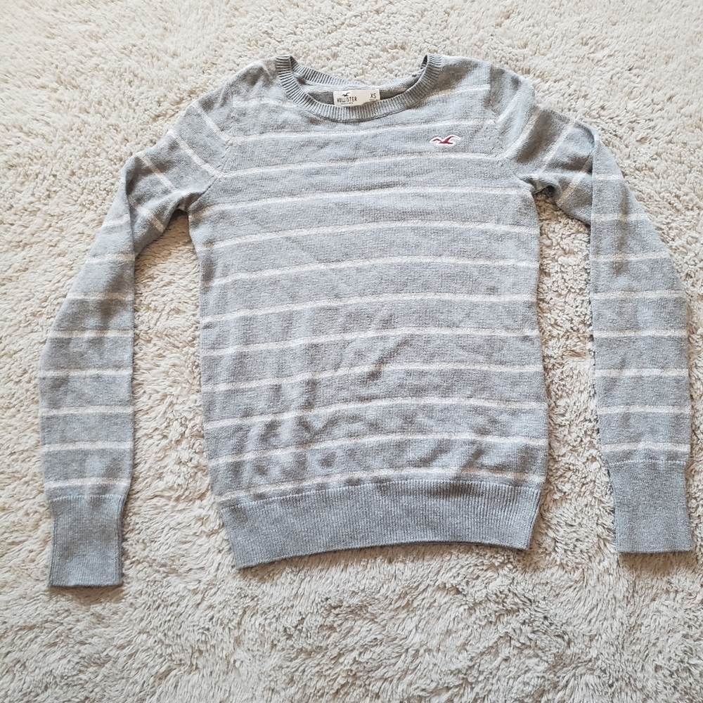Hollister xs knit pullover